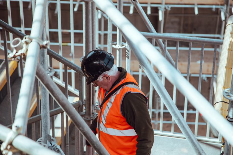IOSH UK SAFETY HEALTH AND ENVIRONMENT FOR CONSTRUCTION MANAGERS 1